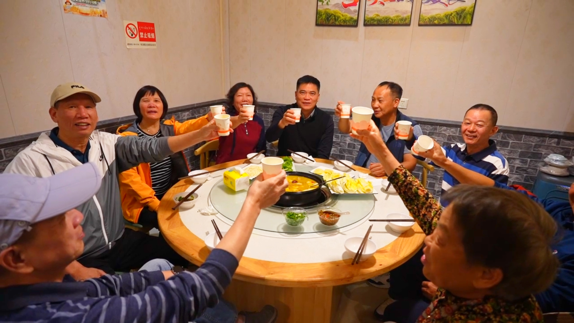 拉萨庆功宴